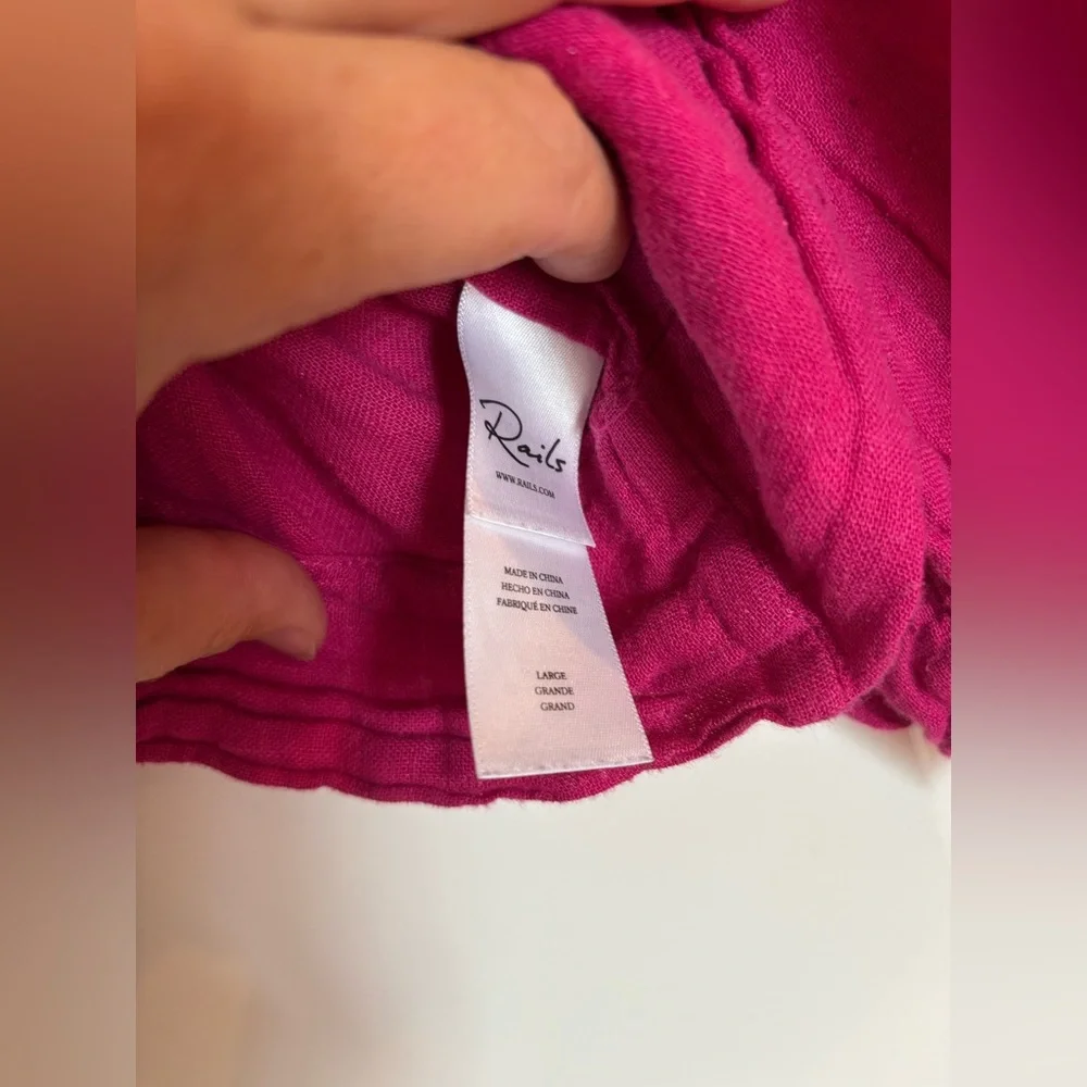 Rails fucsia linen blouse size L. EUC - Picture 8 of 8